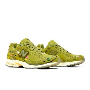 New Balance 2002R x Bryant Giles. Used condition 8.5/10
